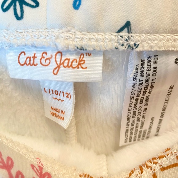 Cat & Jack Multicolor Cozy Snowflake Leggings - Picture 2 of 5